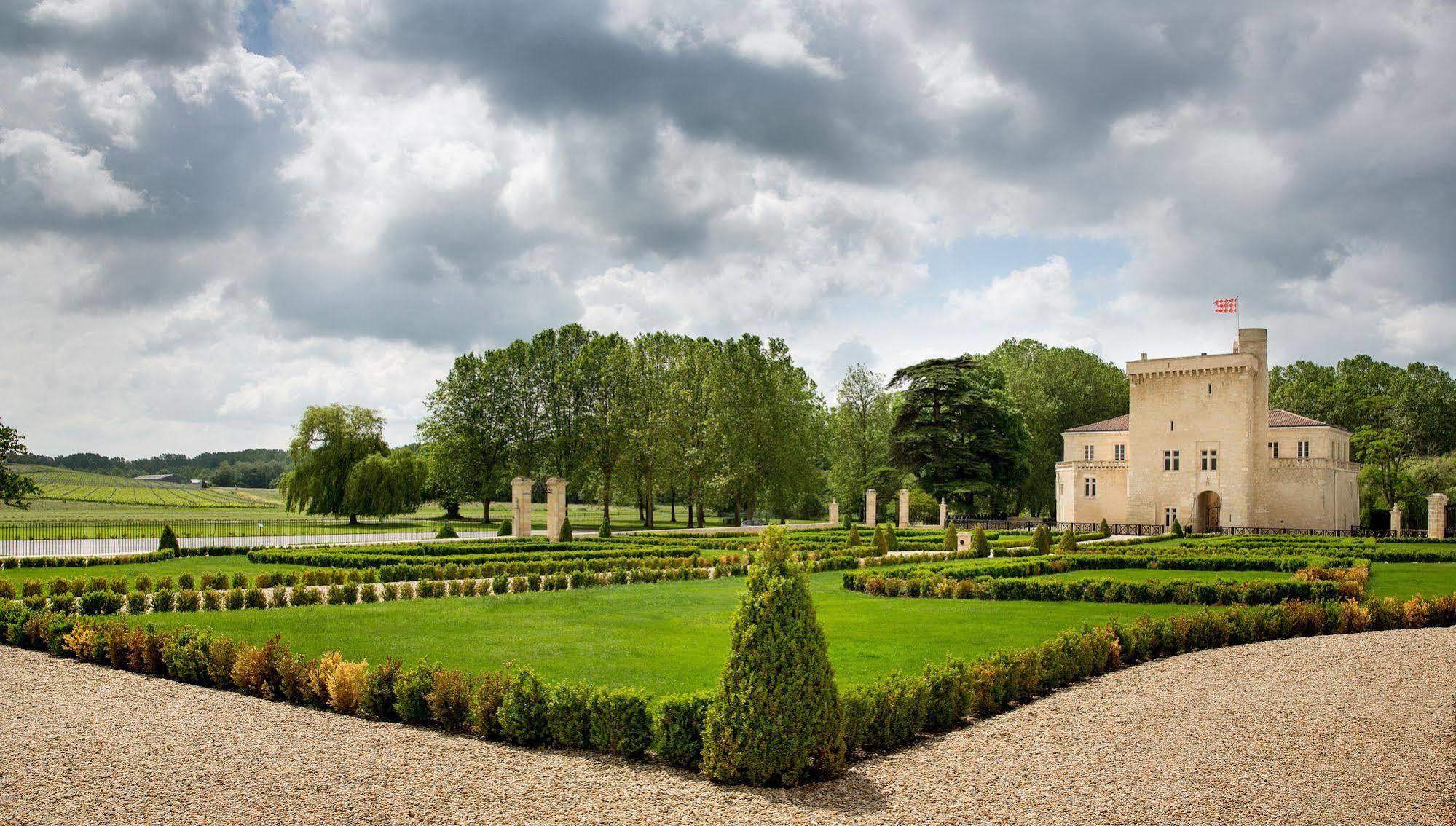 Château La Tour Carnet Saint-Laurent-de-Medoc Exterior foto